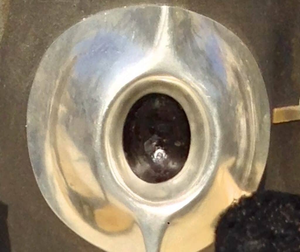 Another closeup of the Black Stone: Image: By Amerrycan Muslim (Own work) [CC BY-SA 3.0]