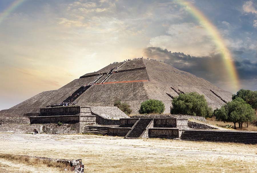 Why Did The Maya Civilization Collapse Historic Mysteries